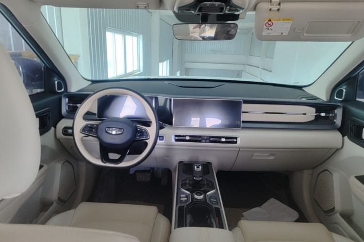 Used Geely Auto icon 2023 1.5TD Chocolate Luxe Edition Center Console