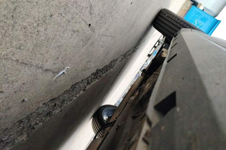 Used Geely Auto icon 2023 1.5TD Star Player Chassis Front Right