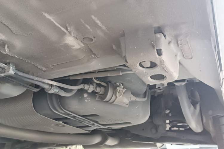 Used Geely Auto icon 2023 1.5TD Chocolate Smoothie Edition Chassis Rear Left