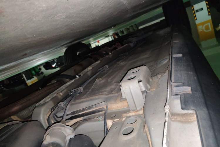 Used Geely Auto icon 2023 1.5TD Star Player Chassis Rear Left