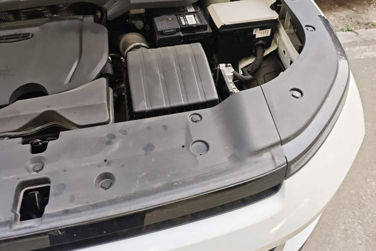 Used Geely Auto icon 2023 1.5TD Chocolate Smoothie Edition Engine Bay Left