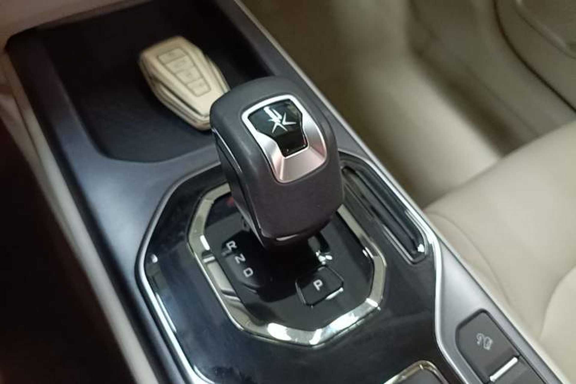Used Geely Auto icon 2023 1.5TD Chocolate Smoothie Edition Gear Lever