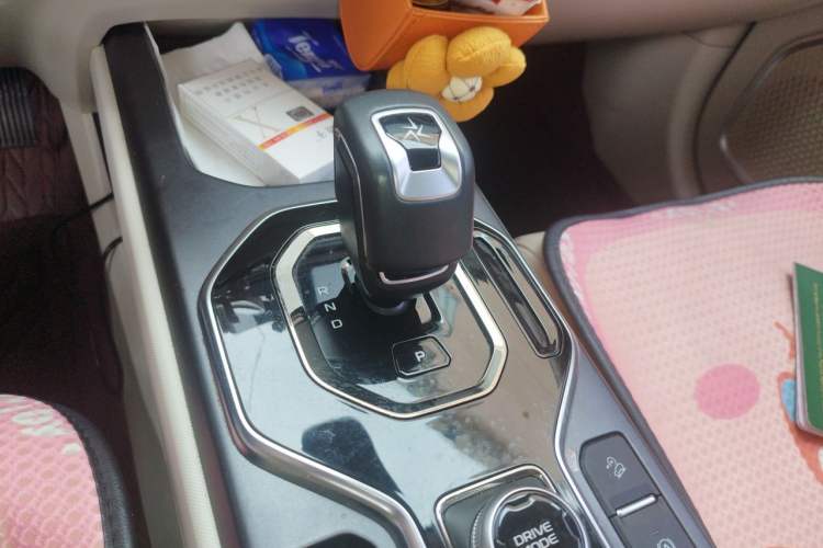 Used Geely Auto icon 2023 1.5TD Chocolate Luxe Edition Gear Lever