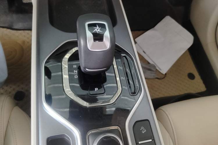 Used Geely Auto icon 2023 1.5TD Chocolate Luxe Edition Gear Lever