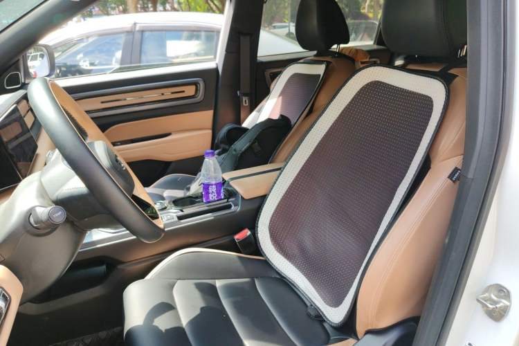 Used Geely Auto icon 2023 1.5TD Chocolate Smoothie Edition Left Front Seat