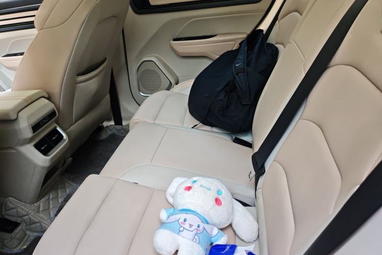 Used Geely Auto icon 2023 1.5TD Chocolate Smoothie Edition Left Rear Seat
