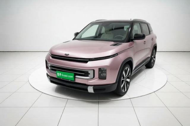 Geely Auto icon 2023 1.5TD Chocolate Smoothie Edition с пробегом