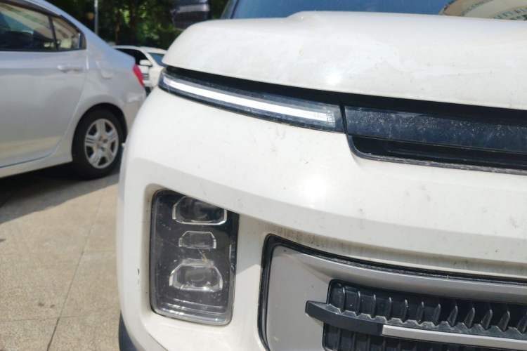 Used Geely Auto icon 2023 1.5TD Chocolate Smoothie Edition Right Front Headlight