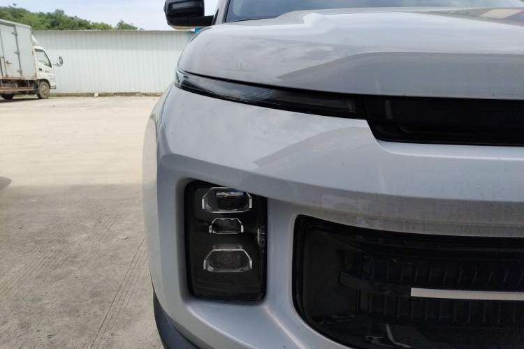 Used Geely Auto icon 2023 1.5TD Star Player Right Front Headlight
