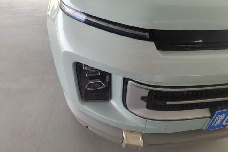 Used Geely Auto icon 2023 1.5TD Chocolate Luxe Edition Right Front Headlight