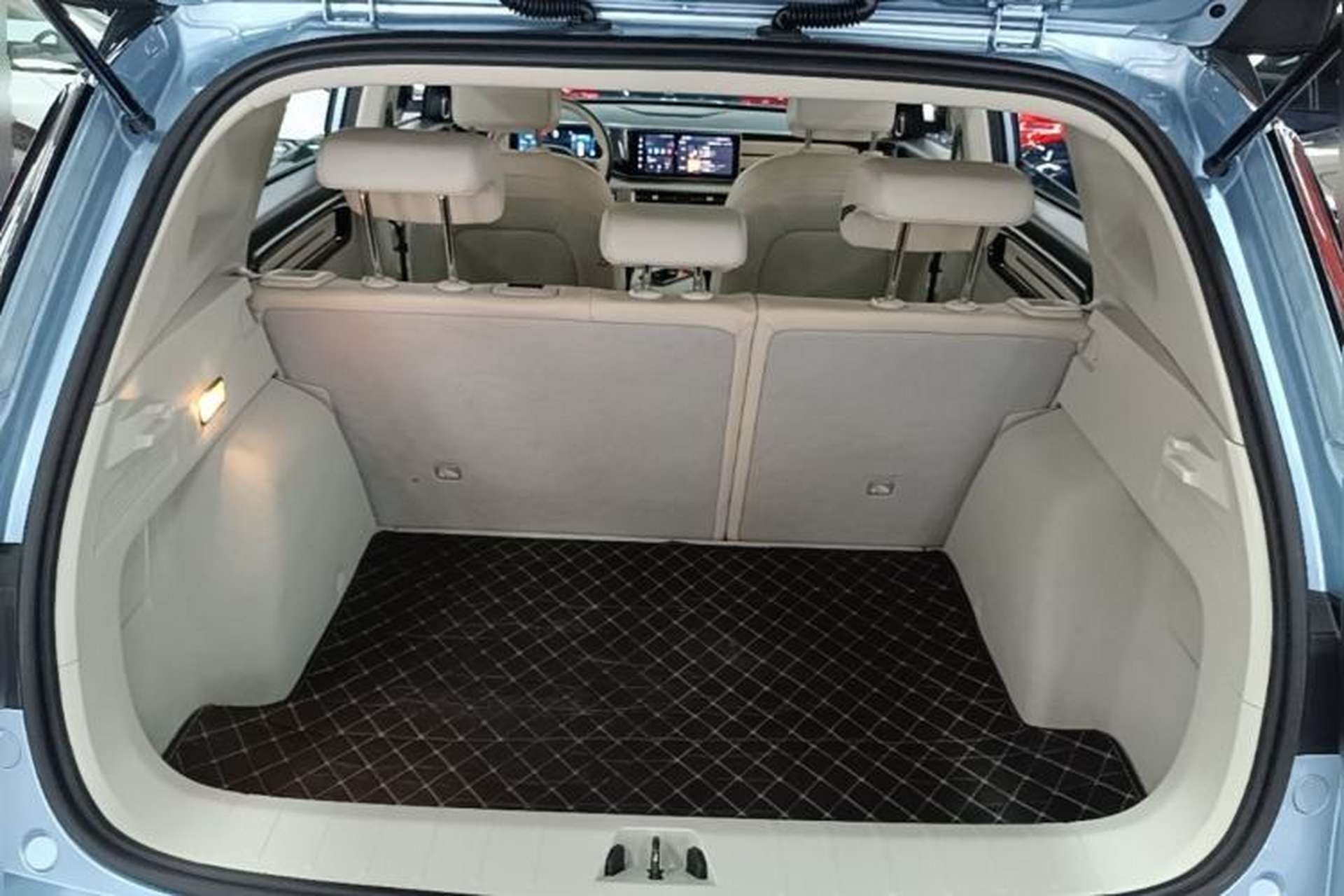 Used Geely Auto icon 2023 1.5TD Chocolate Smoothie Edition Trunk