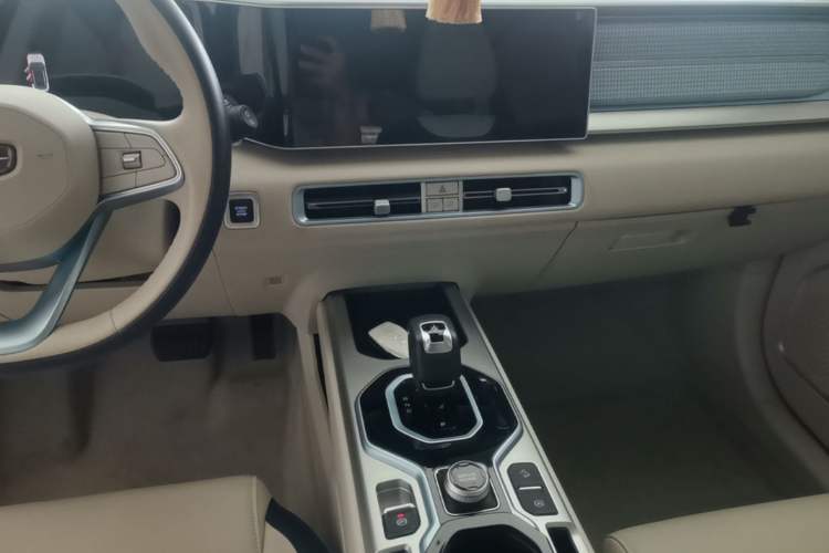 Used Geely Auto icon 2023 1.5TD Star Player Audio And AC Panel