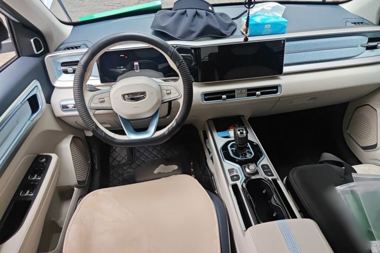 Used Geely Auto icon 2023 1.5TD Star Player Center Console