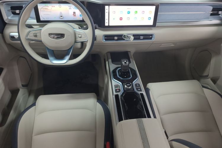 Used Geely Auto icon 2023 1.5TD Star Player Center Console