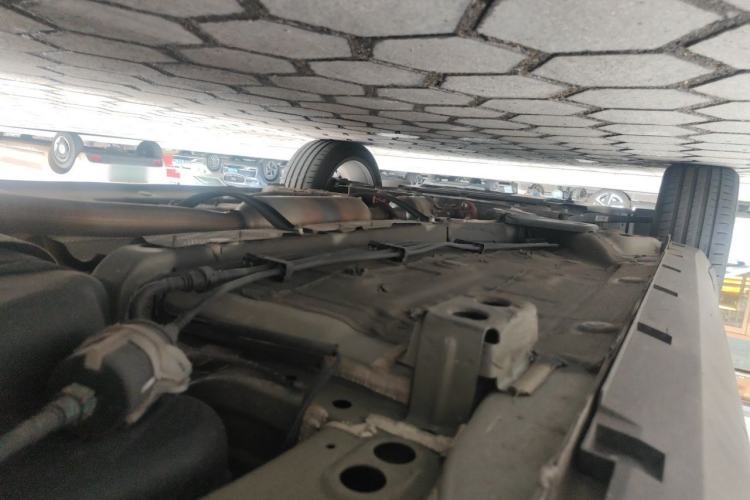 Used Geely Auto icon 2023 1.5TD Star Player Chassis Rear Left