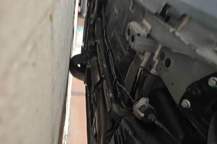Used Geely Auto icon 2023 1.5TD Star Player Chassis Rear Left