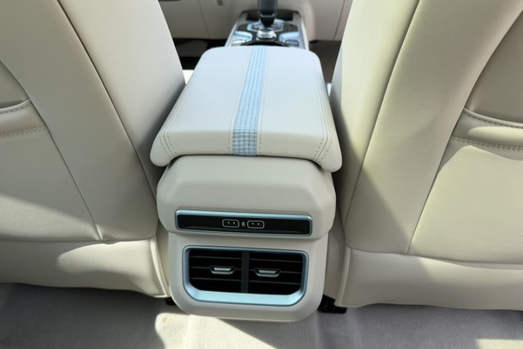 Used Geely Auto icon 2023 1.5TD Star Player Exterior 12