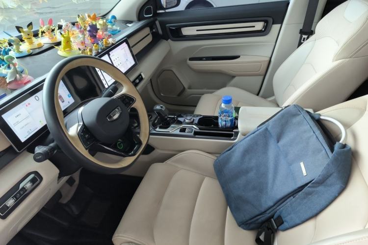 Used Geely Auto icon 2023 1.5TD Chocolate Luxe Edition Left Front Seat