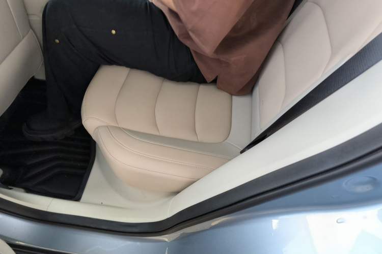 Used Geely Auto icon 2023 1.5TD Chocolate Luxe Edition Left Rear Seat