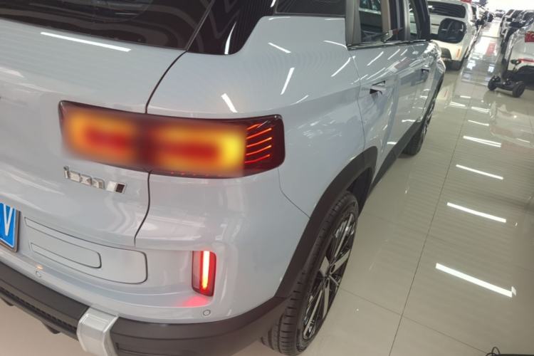 Used Geely Auto icon 2023 1.5TD Star Player Right Rear Taillight