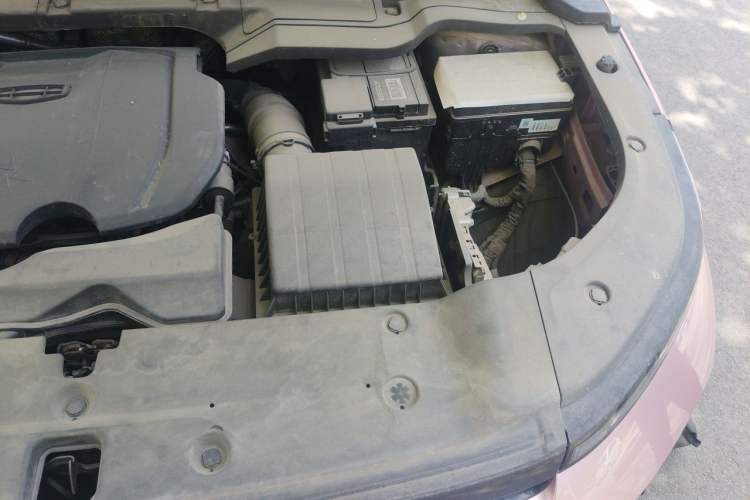 Used Geely Auto icon 2023 1.5TD Chocolate Smoothie Edition Engine Bay Left