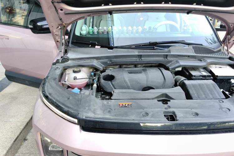 Used Geely Auto icon 2023 1.5TD Chocolate Smoothie Edition Engine Bay Right