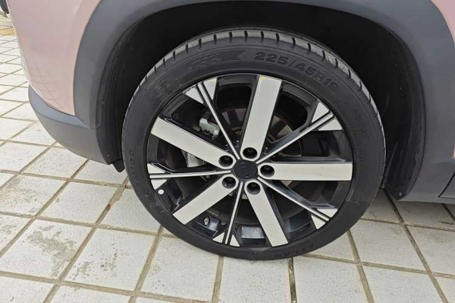 Used Geely Auto icon 2023 1.5TD Chocolate Smoothie Edition Exterior 2