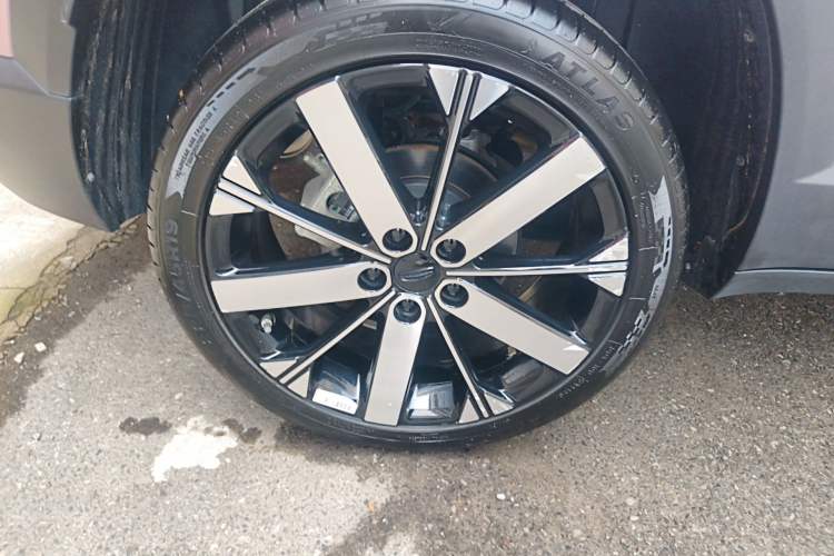 Used Geely Auto icon 2023 1.5TD Chocolate Smoothie Edition Exterior 5