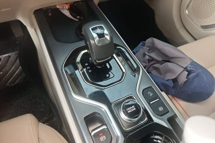 Used Geely Auto icon 2023 1.5TD Chocolate Luxe Edition Gear Lever