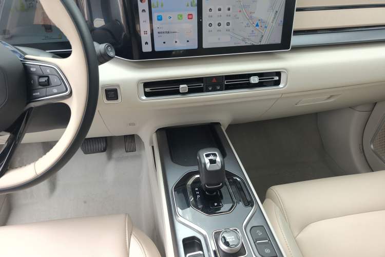 Used Geely Auto icon 2023 1.5TD Chocolate Luxe Edition Audio And AC Panel