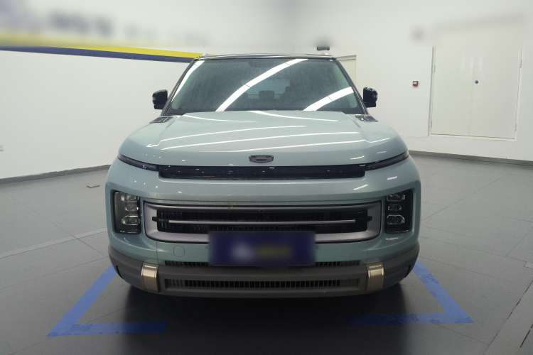 Used Geely Auto icon 2023 1.5TD Chocolate Smoothie Edition Front