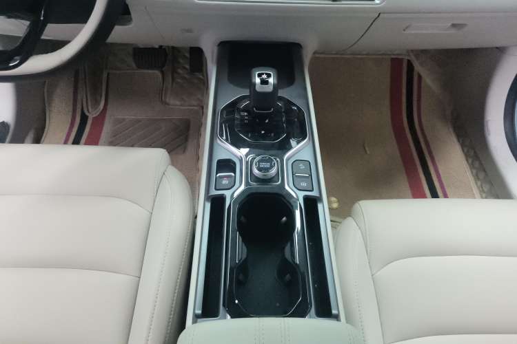 Used Geely Auto icon 2023 1.5TD Chocolate Smoothie Edition Gear Lever