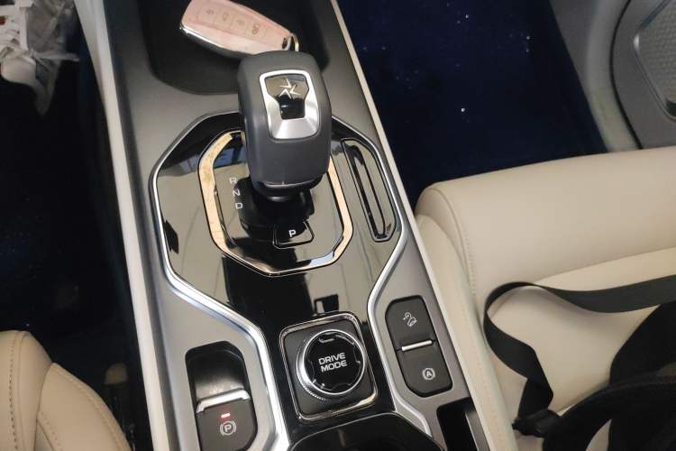 Used Geely Auto icon 2023 1.5TD Chocolate Luxe Edition Gear Lever