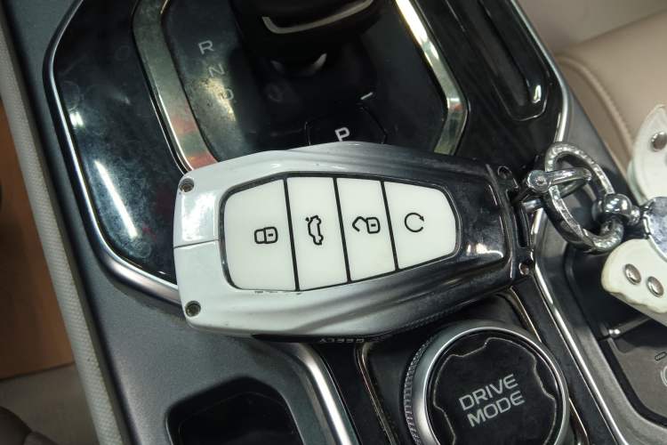 Used Geely Auto icon 2023 1.5TD Chocolate Luxe Edition Interior 1