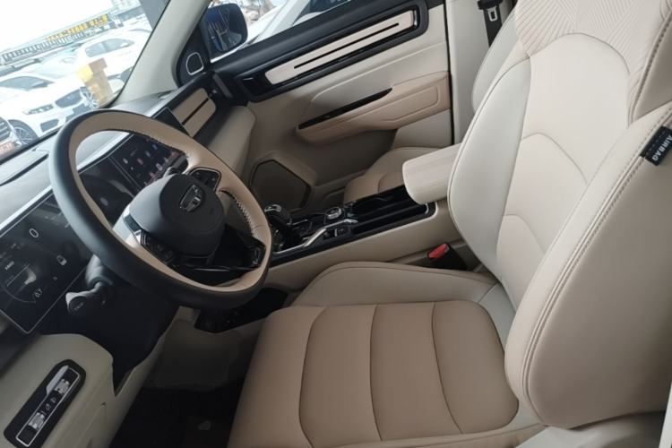 Used Geely Auto icon 2023 1.5TD Chocolate Smoothie Edition Left Front Seat