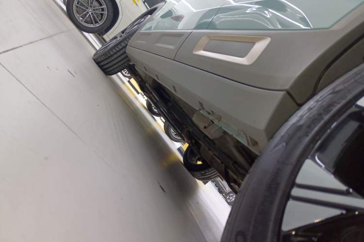 Used Geely Auto icon 2023 1.5TD Chocolate Luxe Edition Left Side Sill