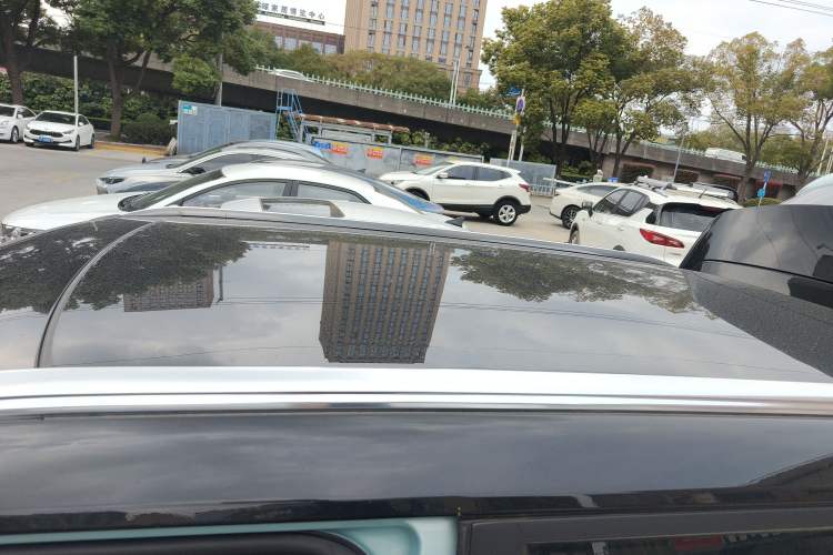 Used Geely Auto icon 2023 1.5TD Chocolate Luxe Edition Roof