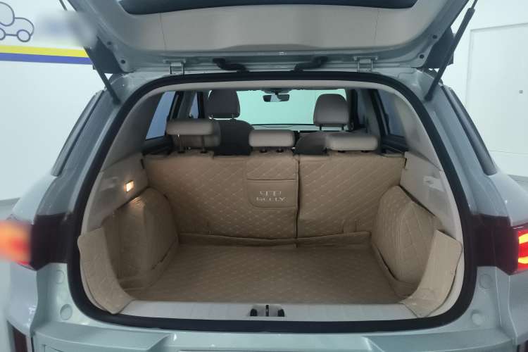 Used Geely Auto icon 2023 1.5TD Chocolate Smoothie Edition Trunk