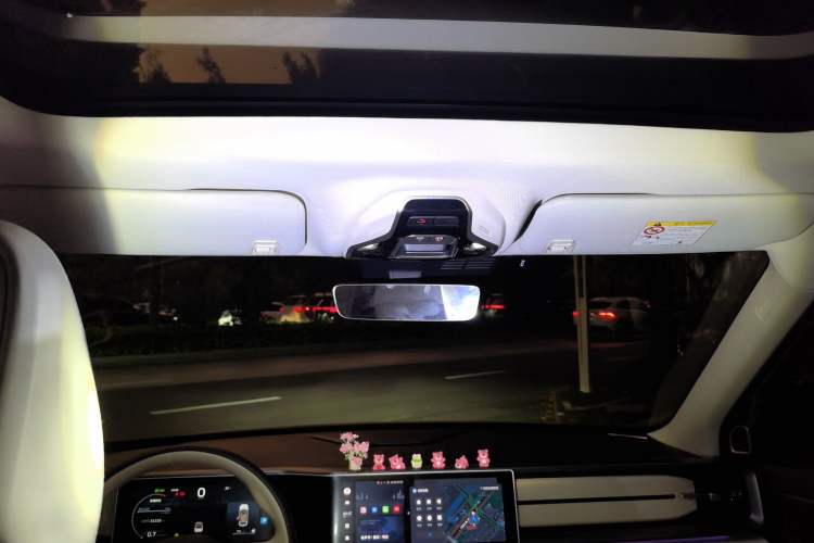 Used Geely Auto icon 2023 1.5TD Chocolate Luxe Edition Headliner