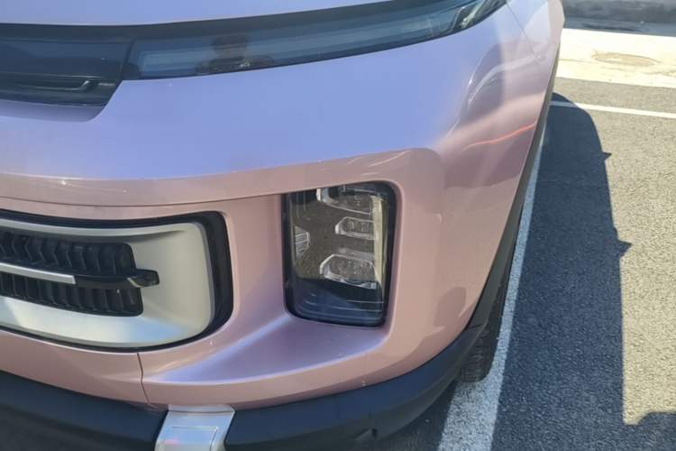 Used Geely Auto icon 2023 1.5TD Chocolate Smoothie Edition Left Front Headlight