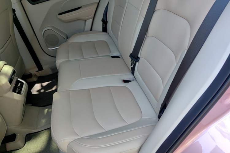 Used Geely Auto icon 2023 1.5TD Chocolate Smoothie Edition Left Rear Seat