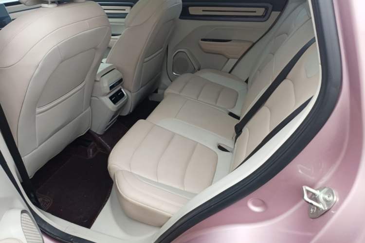 Used Geely Auto icon 2023 1.5TD Chocolate Smoothie Edition Left Rear Seat
