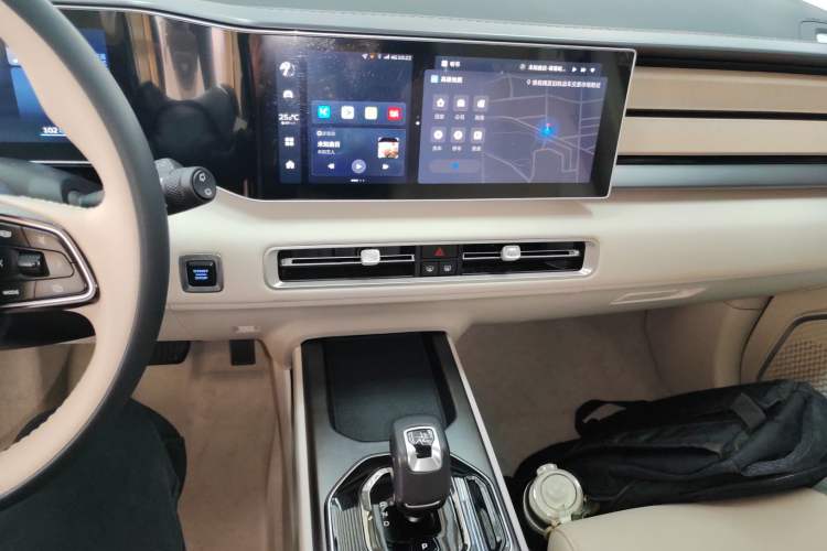 Used Geely Auto icon 2023 1.5TD Chocolate Smoothie Edition Audio And AC Panel