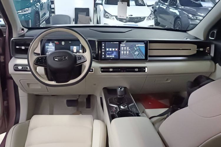 Used Geely Auto icon 2023 1.5TD Chocolate Luxe Edition Center Console