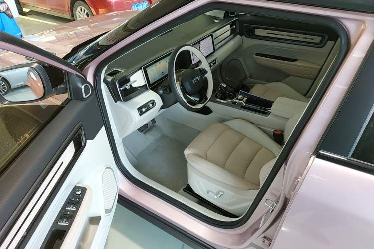 Used Geely Auto icon 2023 1.5TD Chocolate Luxe Edition Driver Seat