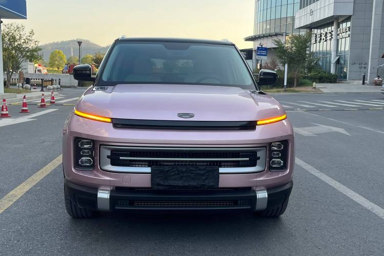 Used Geely Auto icon 2023 1.5TD Chocolate Smoothie Edition Exterior 1