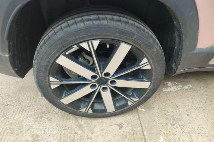 Used Geely Auto icon 2023 1.5TD Chocolate Smoothie Edition Exterior 5