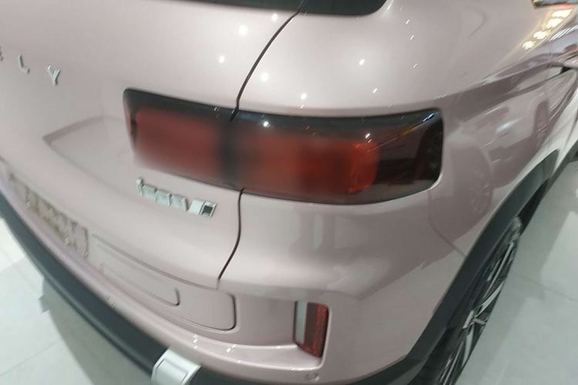 Used Geely Auto icon 2023 1.5TD Chocolate Smoothie Edition Exterior 6