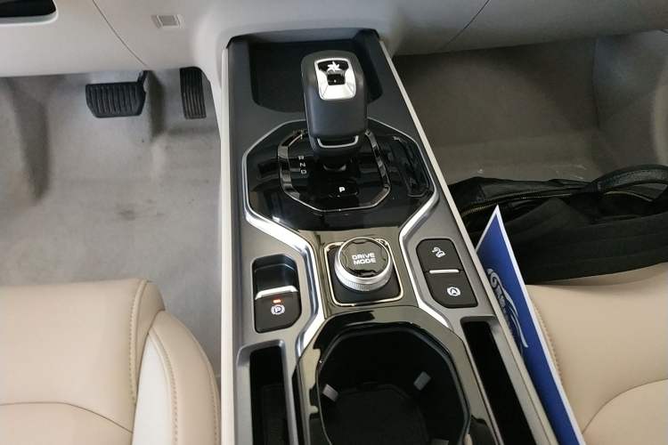 Used Geely Auto icon 2023 1.5TD Chocolate Luxe Edition Gear Lever