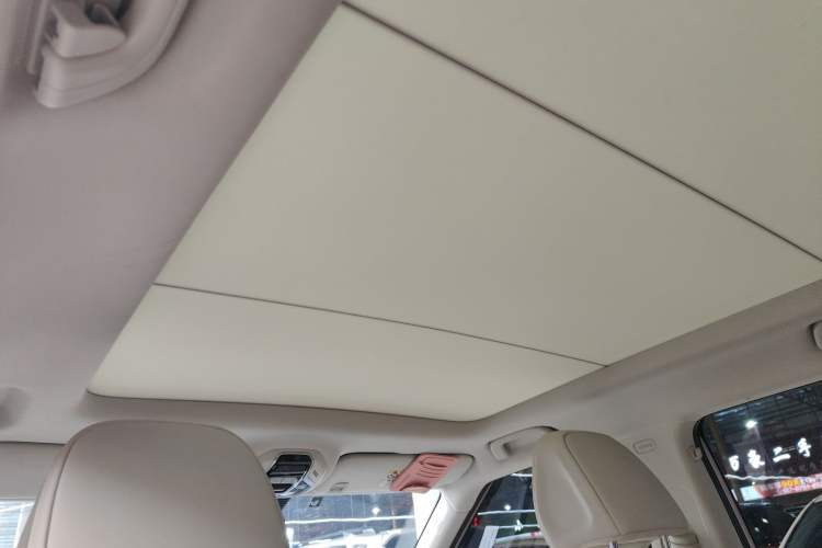 Used Geely Auto icon 2023 1.5TD Chocolate Luxe Edition Headliner